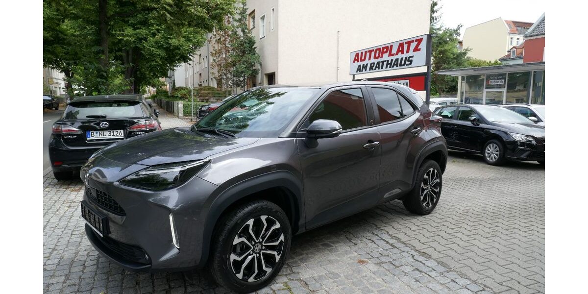 Toyota Yaris Cross 53.534 km 22.950 &euro; Berlin-Tempelhof 12105
