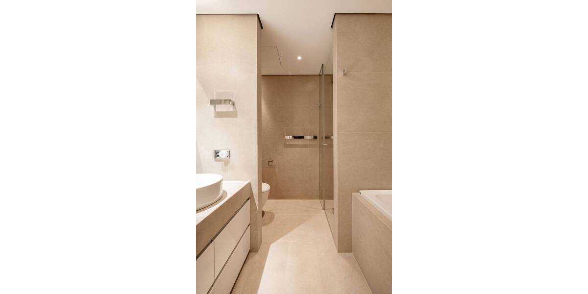 Etagenwohnung Berlin Mitte - 5 Zimmer, 311 m&sup2;, 8.600&euro; | Angebot:26346956