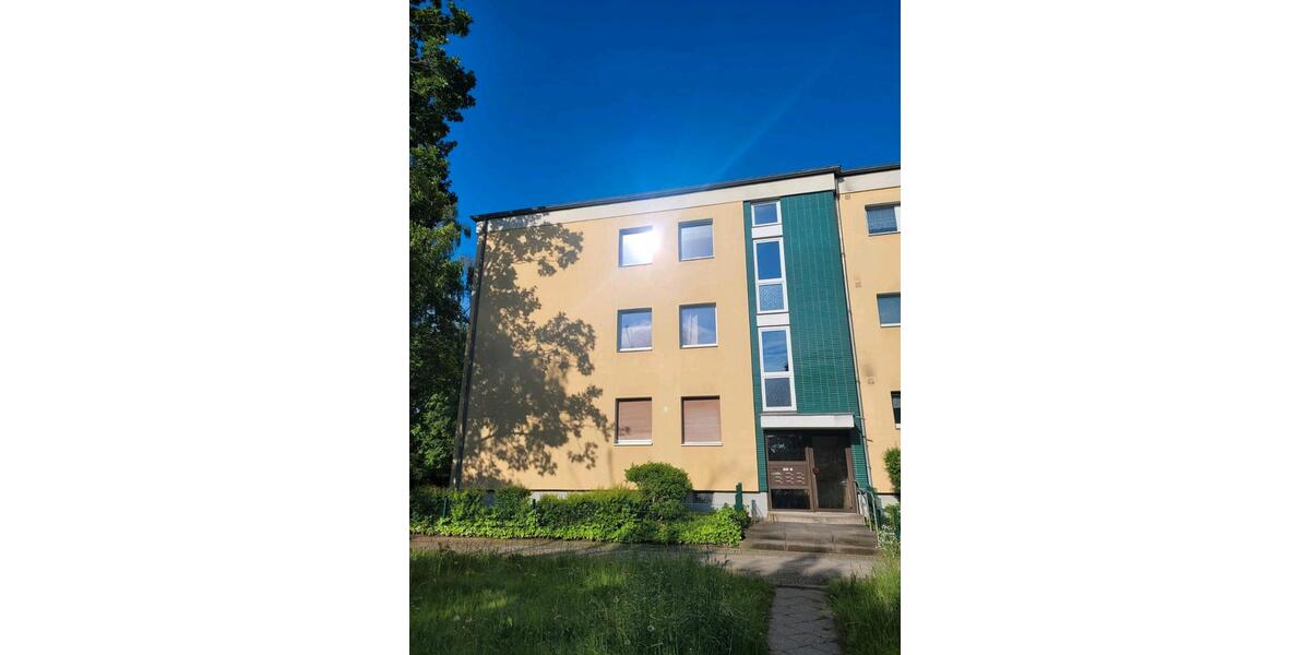 Dachgeschoßwohnung Berlin Lankwitz - 2 Zimmer, 45 m&sup2;, 240.000&euro; | Angebot:26888010