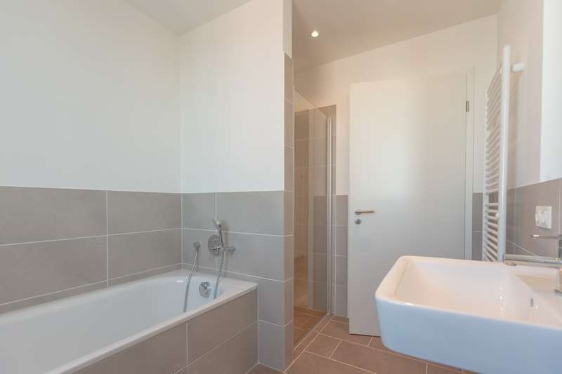 Etagenwohnung Berlin Tiergarten - 2 Zimmer, 78 m&sup2;, 1.538&euro; | Angebot:26641229