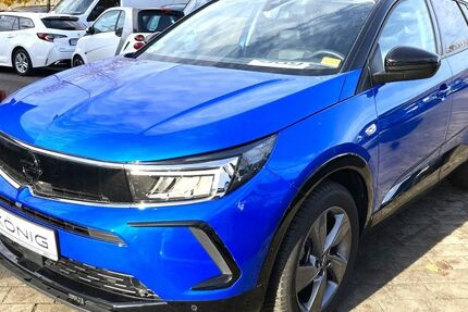 Opel Grandland (X) 9.200 km 19.999 &euro; Berlin 10829