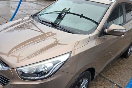 Hyundai ix35 126.000 km 10.990 &euro; Berlin 10713