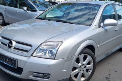 Opel Signum 129.616 km 2.999 € Berlin 13597