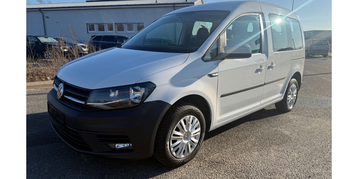 VW Caddy 69.000 km 12.500 &euro; Rangsdorf 15834