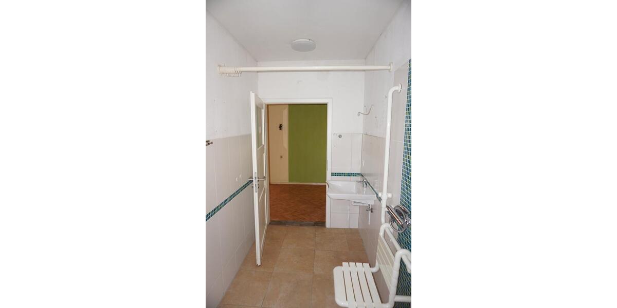 Erdgeschoßwohnung Werder (Havel) - 5 Zimmer, 135 m&sup2;, 1.080&euro; | Angebot:26662770