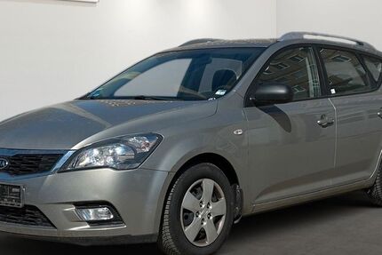 Kia ceed Sportswagon 121.531 km 2.999 &euro; Berlin 12681