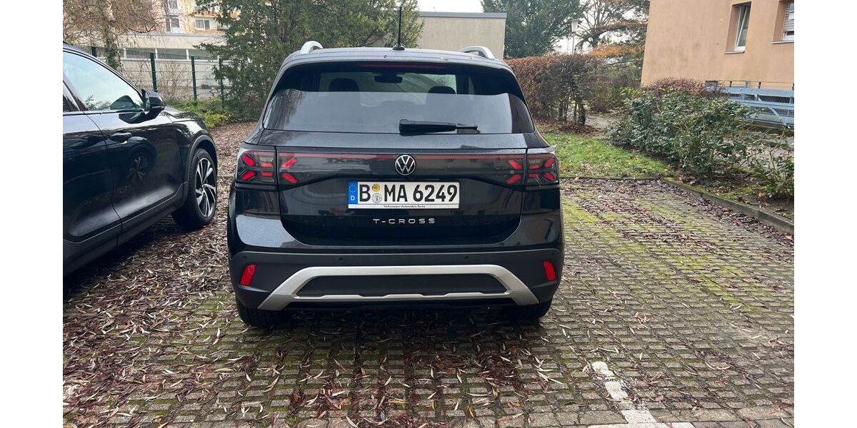 VW T-Cross 14.762 km 23.800 &euro; Berlin 12059