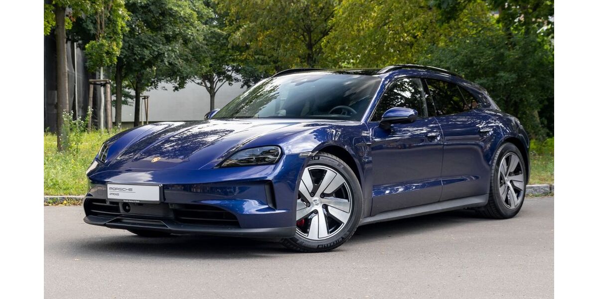 Porsche Taycan 18.720 km 96.930 € Berlin 10587