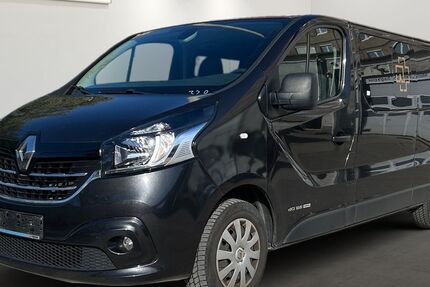 Renault Trafic 204.915 km 8.499 &euro; Berlin 12681
