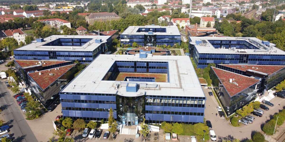 Büro in Hennigsdorf 13.142,87 € 1546.22 m² zimmer