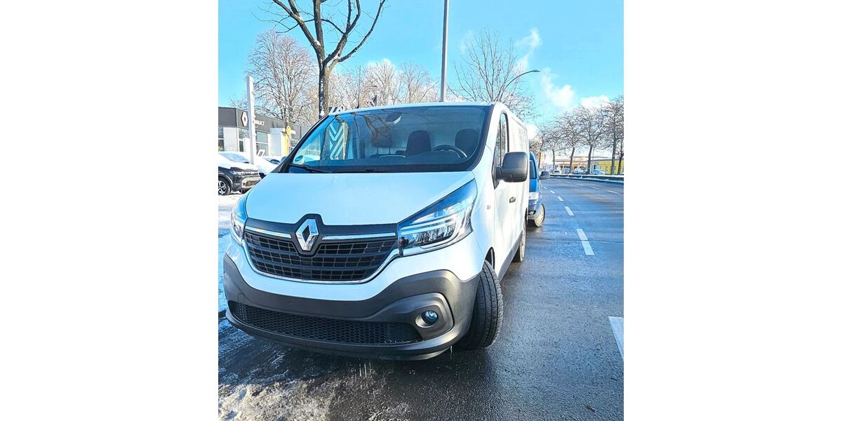 Renault Trafic 59.998 km 21.999 &euro; Stahnsdorf 14532