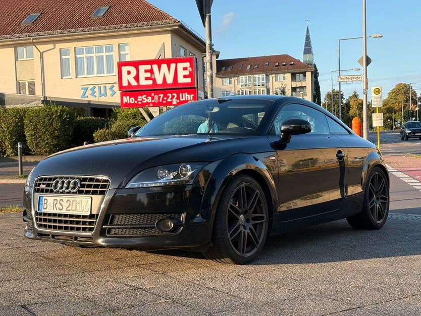 Audi TT 262.000 km 6.499 € Berlin 13403