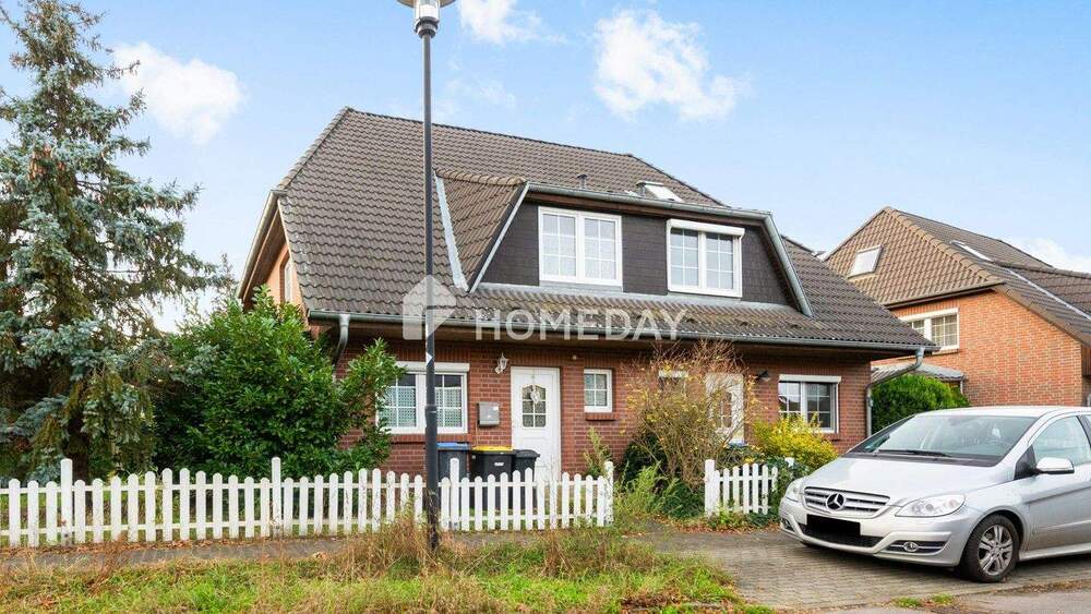 Attraktive Doppelhaushälfte mit 5 Zimmern, Vollkeller, schönem Garten und Garage 5 zimmer