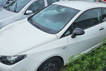 Seat Ibiza 222.222 km 2.999 &euro; Berlin 12439