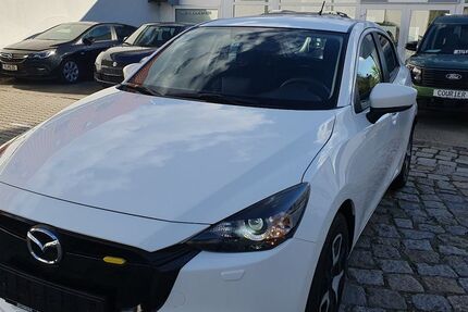 Mazda 2 10.000 km 14.880 € Potsdam 14469