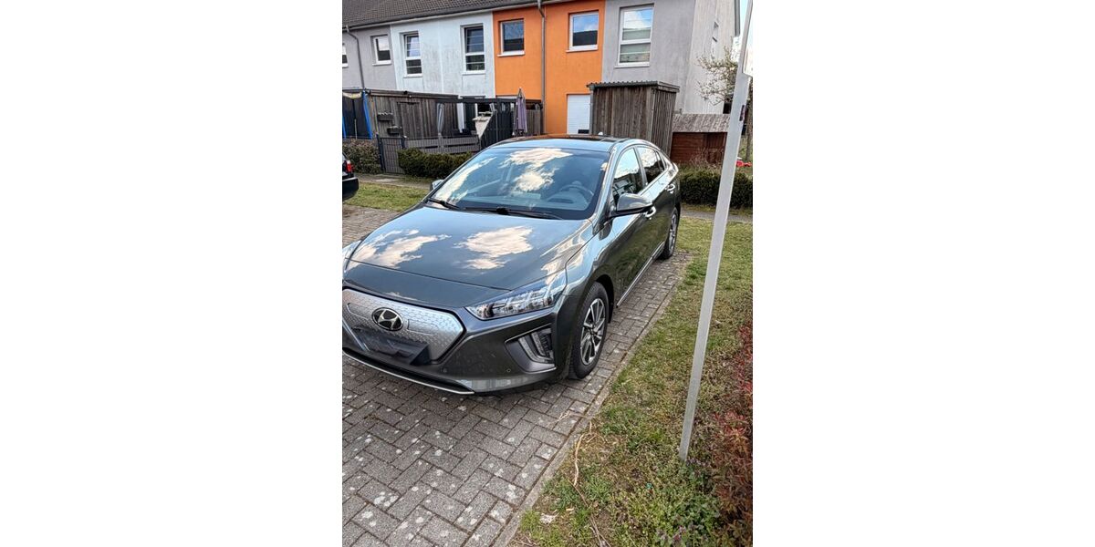 Hyundai IONIQ 74.520 km 18.500 &euro; Berlin 14089