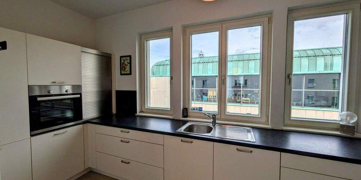 Etagenwohnung Potsdam Nördliche Innenstadt - 3 Zimmer, 129 m&sup2;, 2.200&euro; | Angebot:25760449