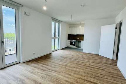 Wohnung Berlin Tempelhof-Schöneberg - 4 Zimmer, 94 m&sup2;, 2.475&euro; | Angebot:27009029