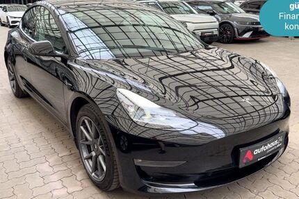 Tesla Model 3 90.452 km 32.290 &euro; Ludwigsfelde (bei Berlin) 14974