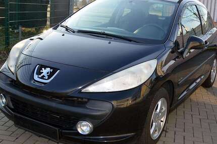 Peugeot 207 228.110 km 1.450 &euro; Berlin 12681