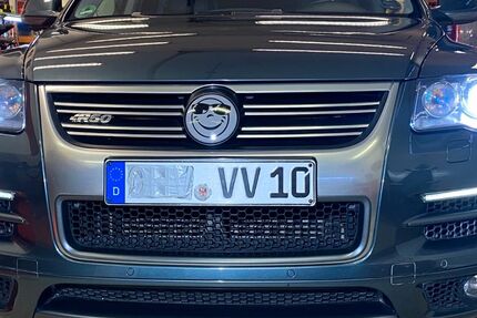 VW Touareg 233.651 km 17.990 € berlin 13051