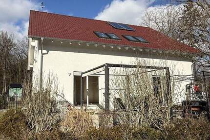 Haus Beelitz Heilstätten - 4 Zimmer, 109 m&sup2;, 450.000&euro; | Angebot:25051053