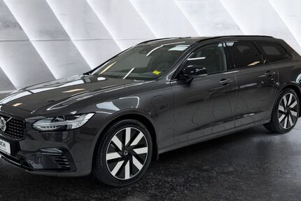 Volvo V90 17.490 km 44.880 € Berlin 12683