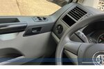 T5 Transporter Kombi 1. Hand 8 sitzer