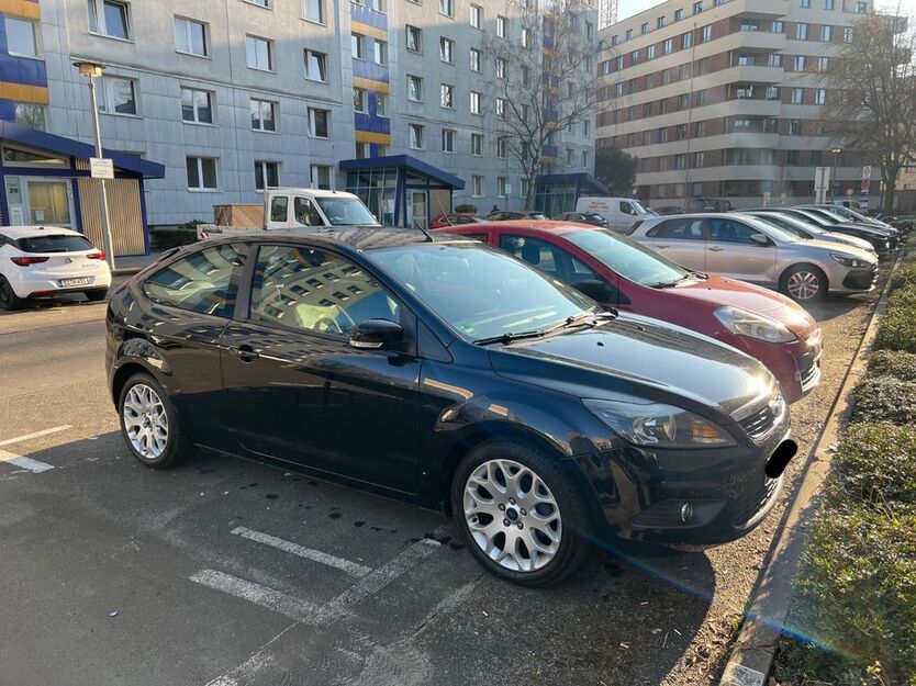 Ford Focus 80.000 km 3.999 € Berlin 10179