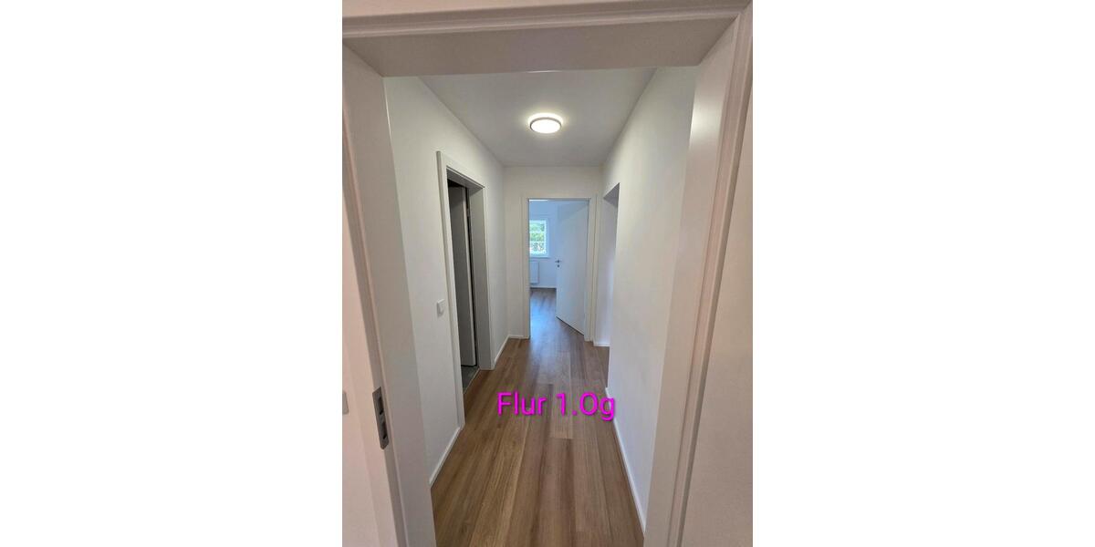 Doppelhaushälfte Berlin Spandau - 7 Zimmer, 145 m&sup2;, 3.150&euro; | Angebot:27635599
