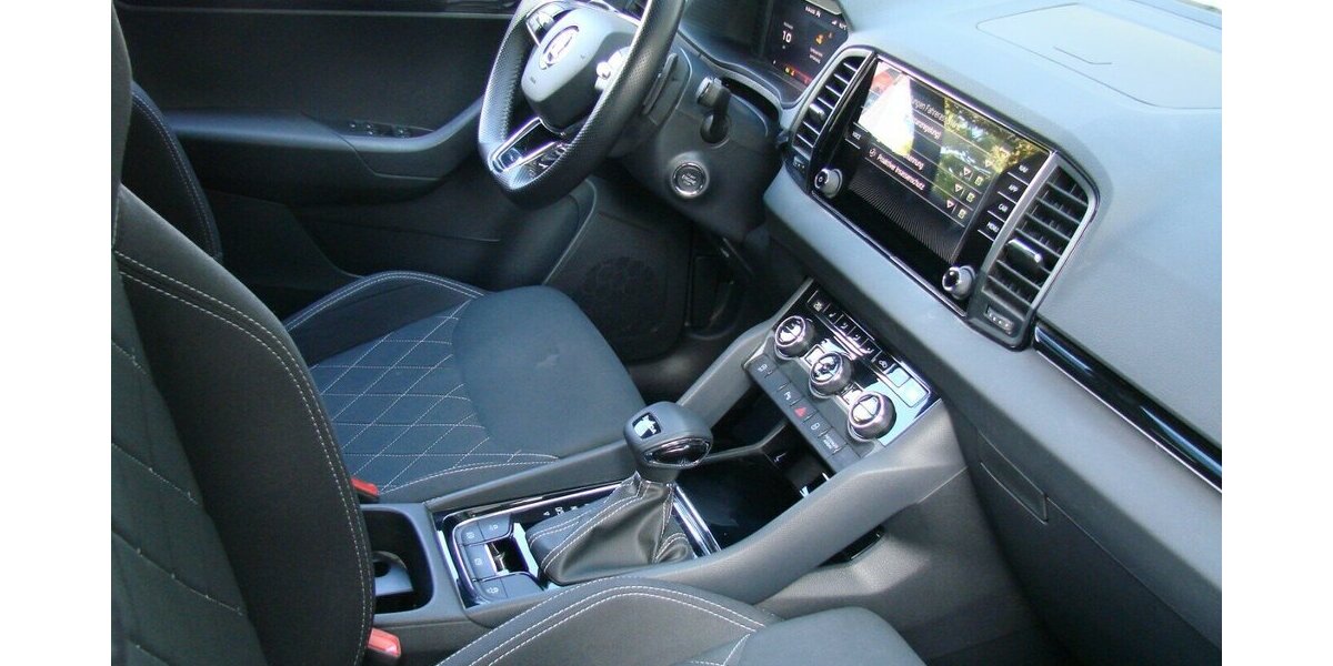 Skoda Karoq 1.5TSi Sportline ACC Navi LED Kamera 33.284 km 31.890 &euro; Falkensee 14612