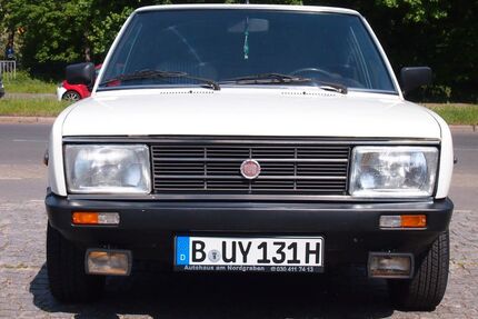 Fiat 131 71.700 km 13.990 &euro; Berlin 13437