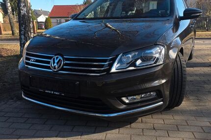 VW Passat 115.000 km 11.999 &euro; Berlin 12487