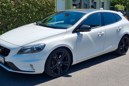 Volvo V40 112.000 km 19.900 &euro; Stahnsdorf 14532