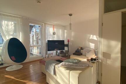 Wohnung Potsdam Babelsberg - 2 Zimmer, 72 m&sup2;, 1.200&euro; | Angebot:27630372