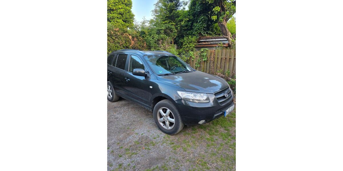 Hyundai SANTA FE 163.000 km 4.500 &euro; Berlin 13129