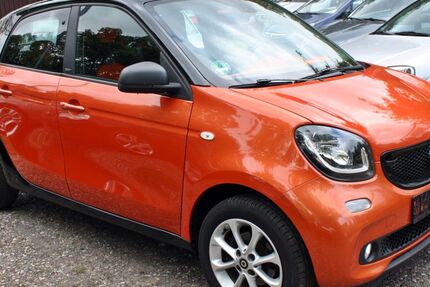 Smart ForFour 92.900 km 7.599 &euro; Berlin 13057