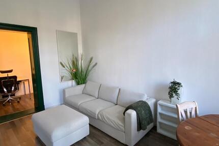 Wohnung Berlin Friedrichshain-Kreuzberg - 2 Zimmer, 37 m&sup2;, 1.200&euro; | Angebot:26063617