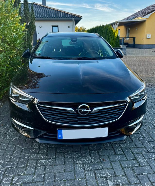 Opel Insignia 123.000 km 16.000 € Potsdam 14469