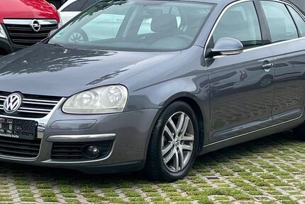 VW Jetta 192.000 km 2.999 &euro; Berlin 13088