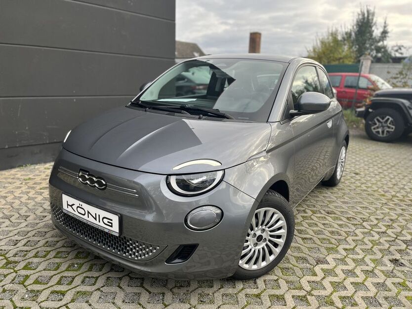Fiat 500e 6.028 km 25.995 € Berlin 13127