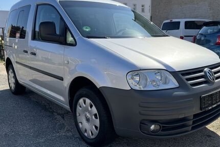 VW Caddy 198.000 km 2.899 &euro; Teltow 14513