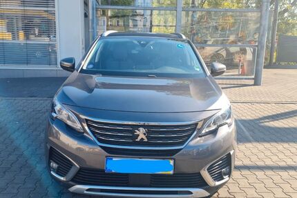 Peugeot 5008 198.000 km 12.650 € Blankenfelde-Mahlow 15831