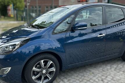 Hyundai ix20 70.000 km 12.950 &euro; Berlin-Spandau 13585