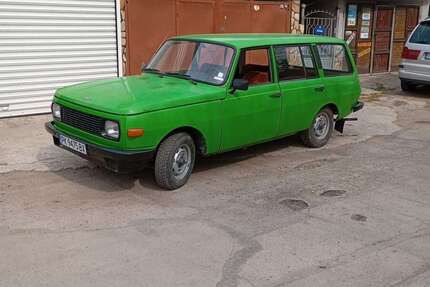 Wartburg 353 92.000 km 2.700 &euro; Berlin 10179