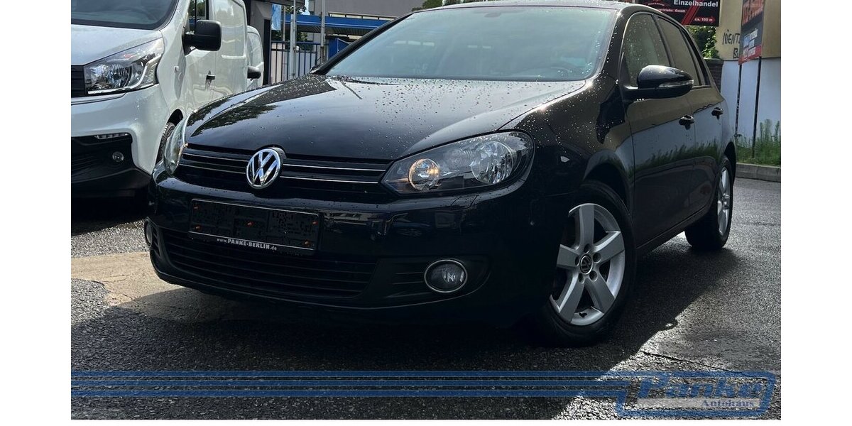 VW Golf VI Team Lim*SHZ*Klima*PDC*Tempo* 206.982 km 4.990 &euro; Berlin 13187