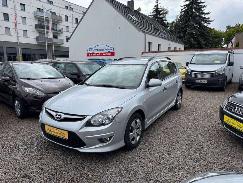 i30