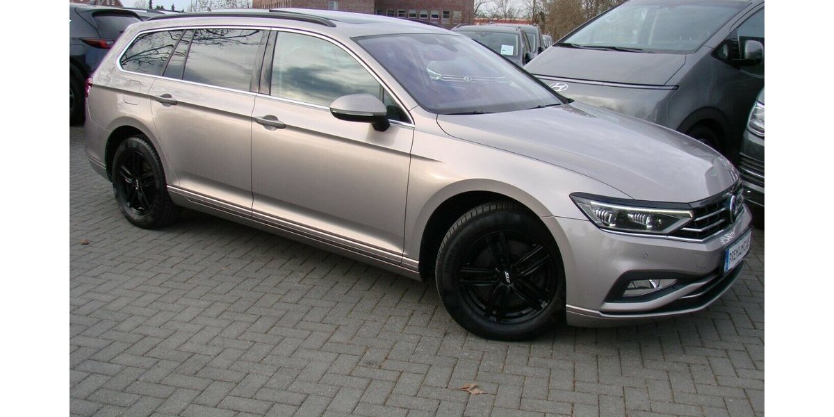 VW Passat 2.0TDi Business Panorama ACC IQ.Light 142.589 km 16.980 &euro; Falkensee 14612