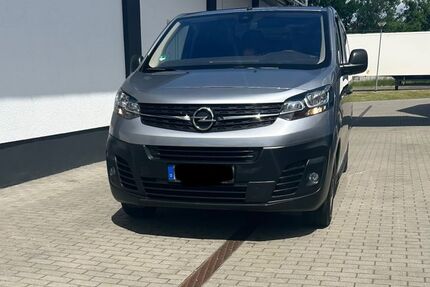 Opel Vivaro 47.000 km 17.900 &euro; Falkensee 14621