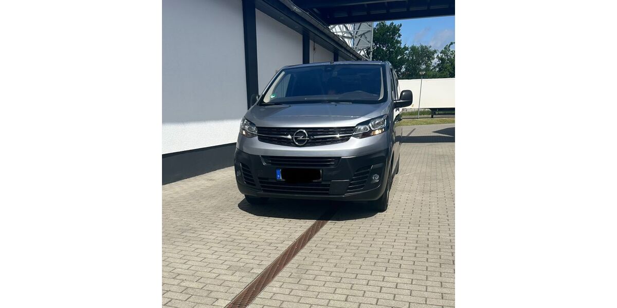 Opel Vivaro 47.000 km 17.900 &euro; Falkensee 14621